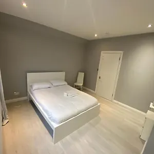 Comfy Double Homestay